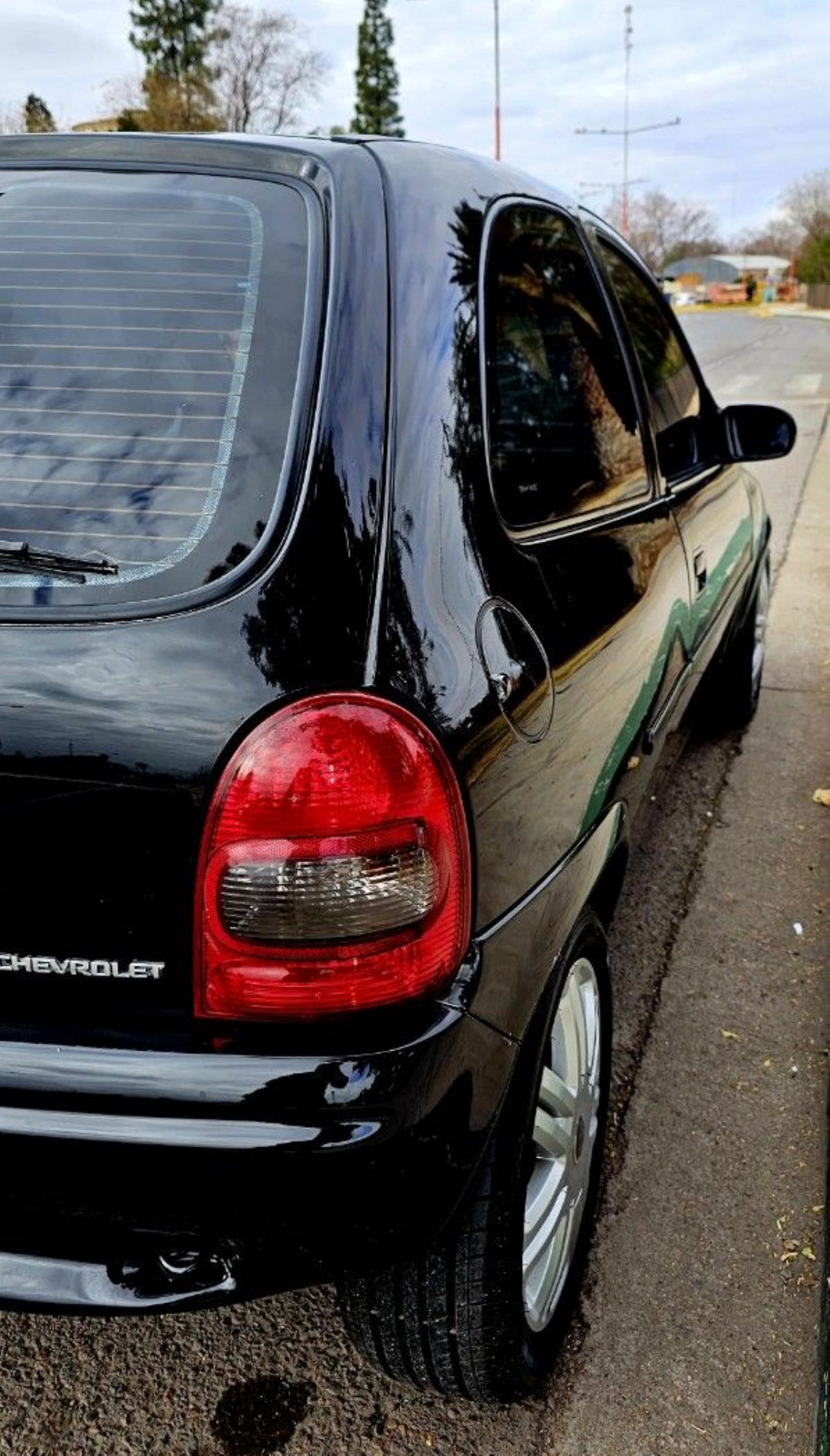 Chevrolet Corsa Usado en Mendoza, deRuedas