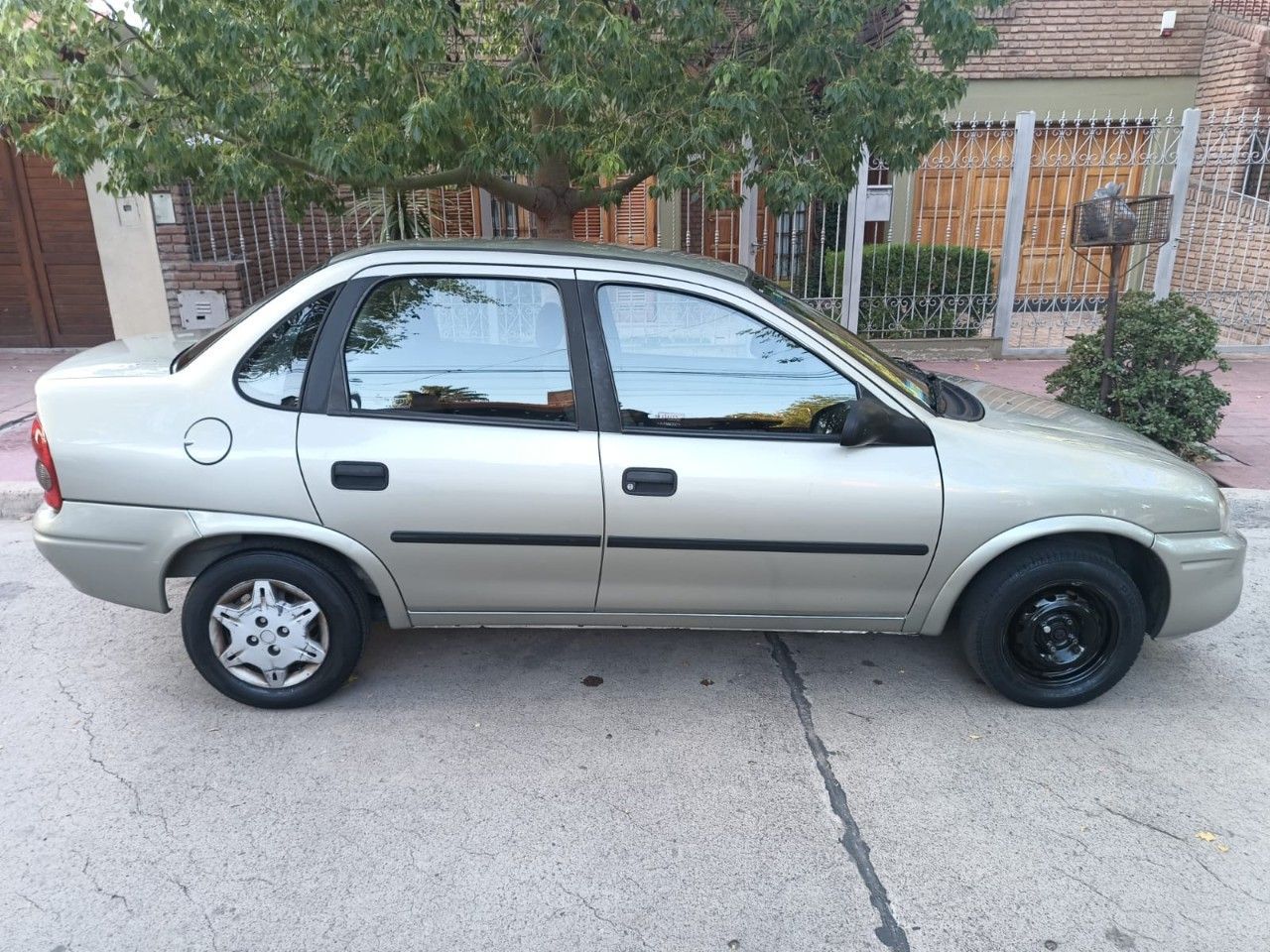 Chevrolet Corsa Usado en Mendoza, deRuedas