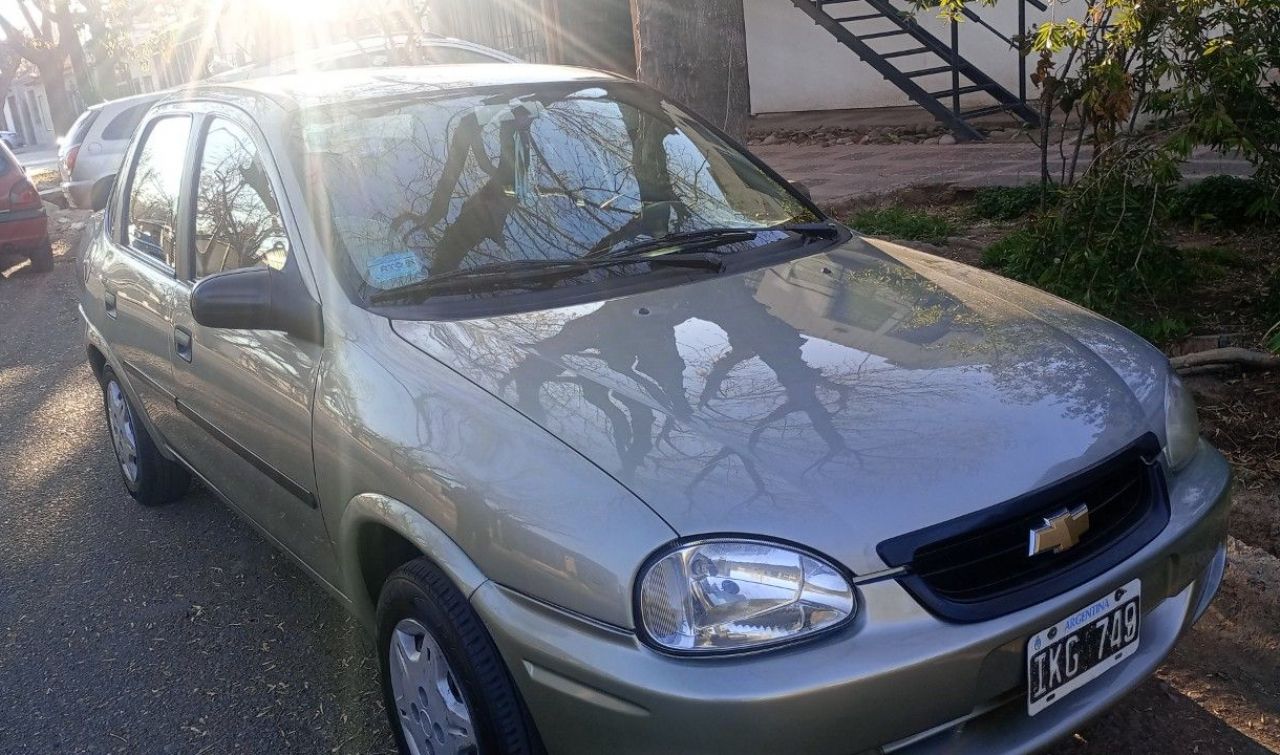 Chevrolet Corsa Usado en Mendoza, deRuedas