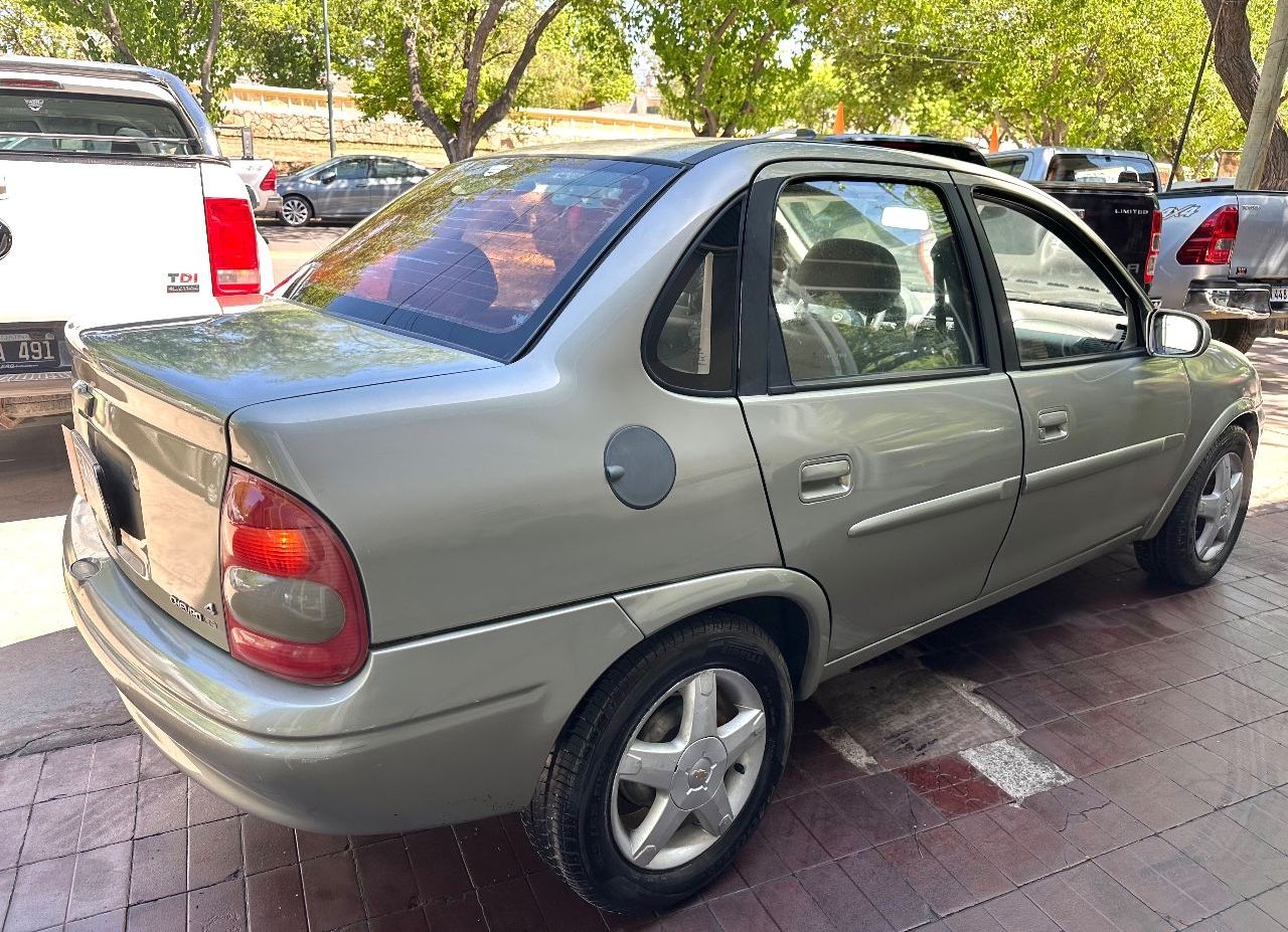 Chevrolet Corsa Usado en Mendoza, deRuedas