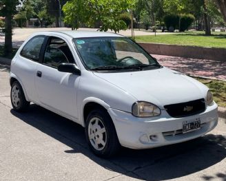 Chevrolet Corsa Usado en Mendoza