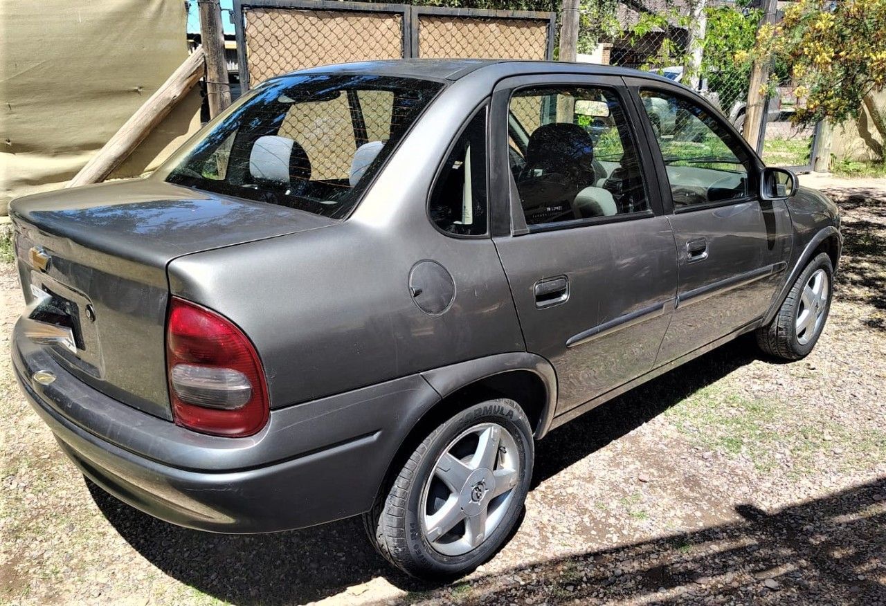 Chevrolet Corsa Usado en Mendoza, deRuedas