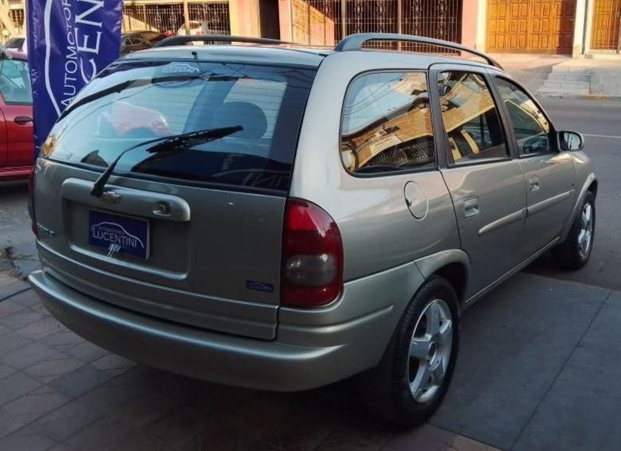 Chevrolet Corsa Usado Financiado en Mendoza, deRuedas