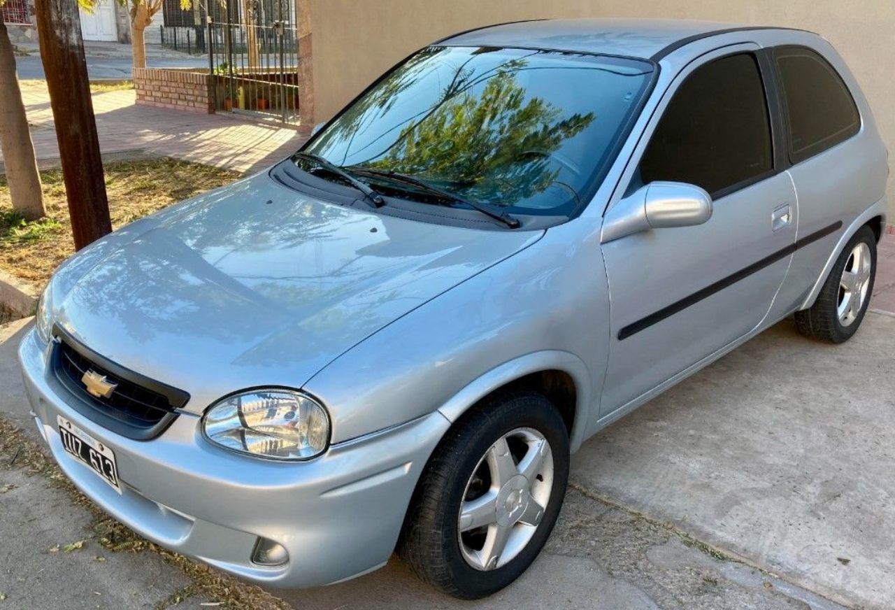 Chevrolet Corsa Usado en Mendoza, deRuedas