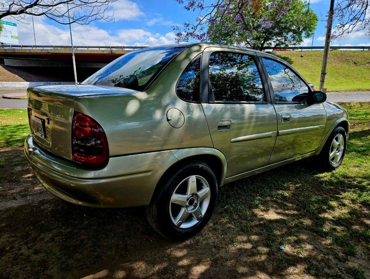 Chevrolet Corsa Usado en Mendoza, deRuedas