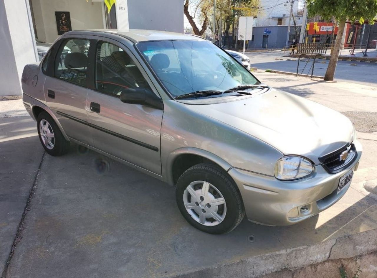 Chevrolet Corsa Usado en Mendoza, deRuedas