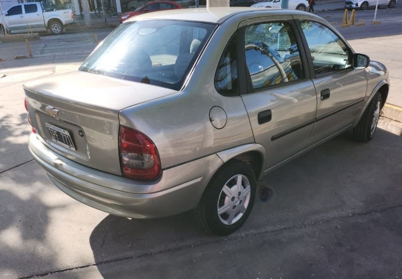 Chevrolet Corsa Usado en Mendoza, deRuedas