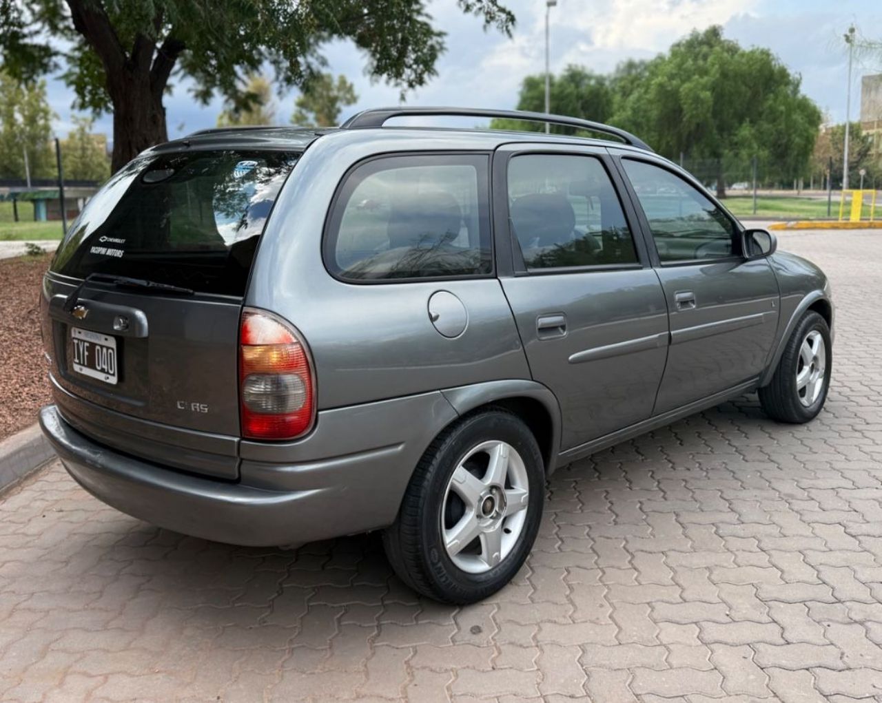 Chevrolet Corsa Usado en Mendoza, deRuedas