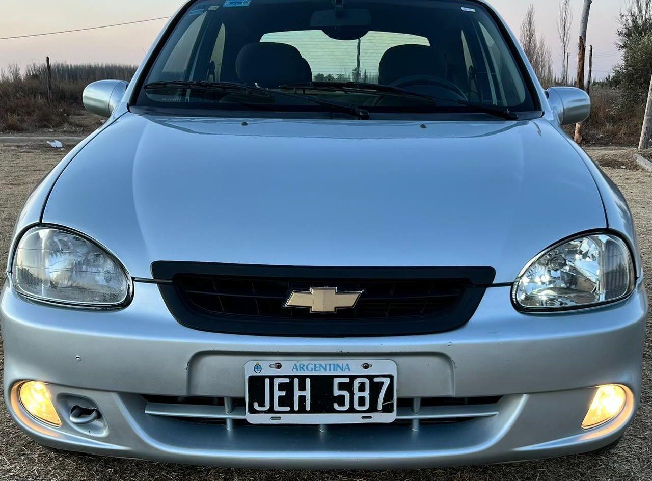 Chevrolet Corsa Usado en Mendoza, deRuedas