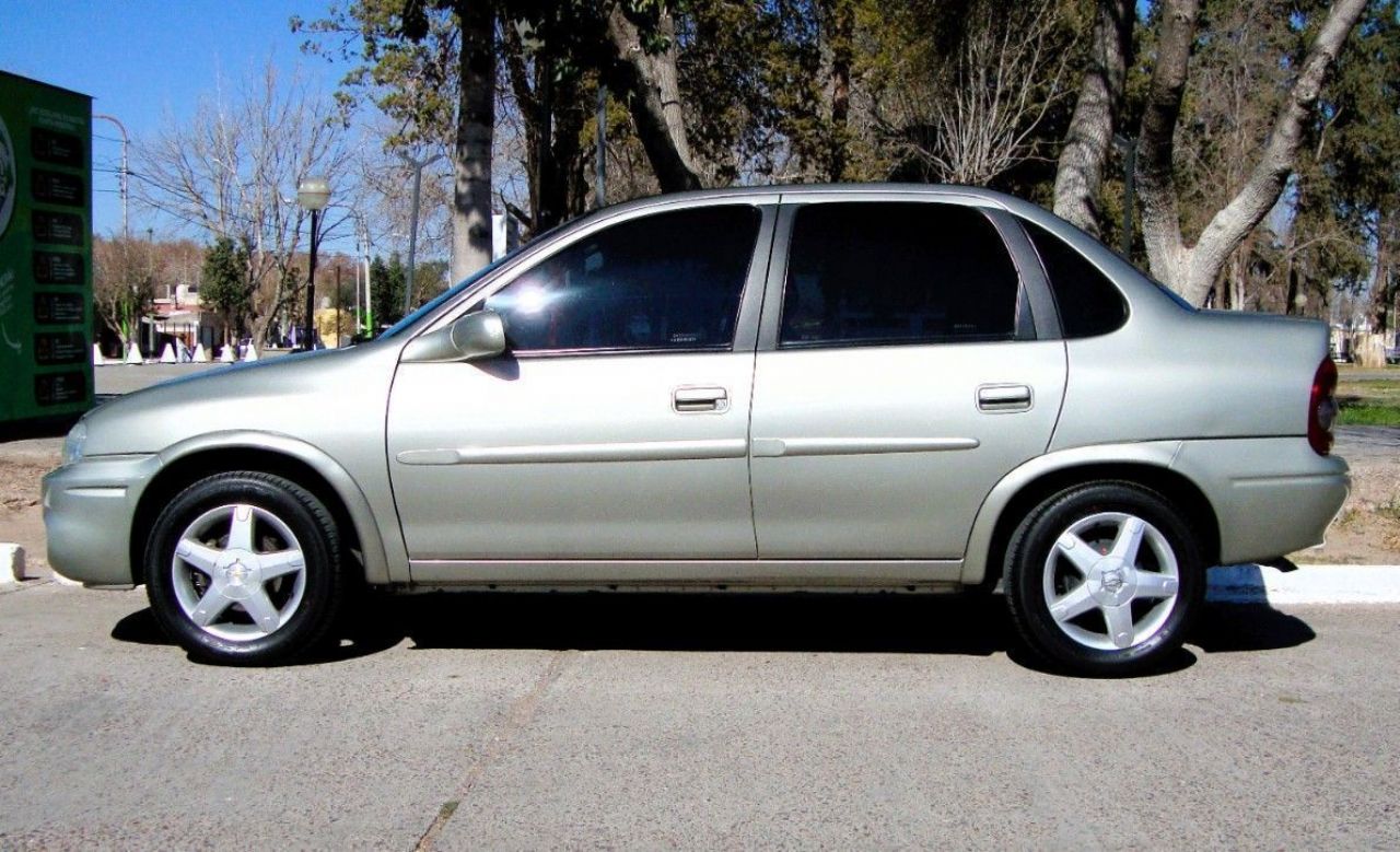 Chevrolet Corsa Usado en Mendoza, deRuedas