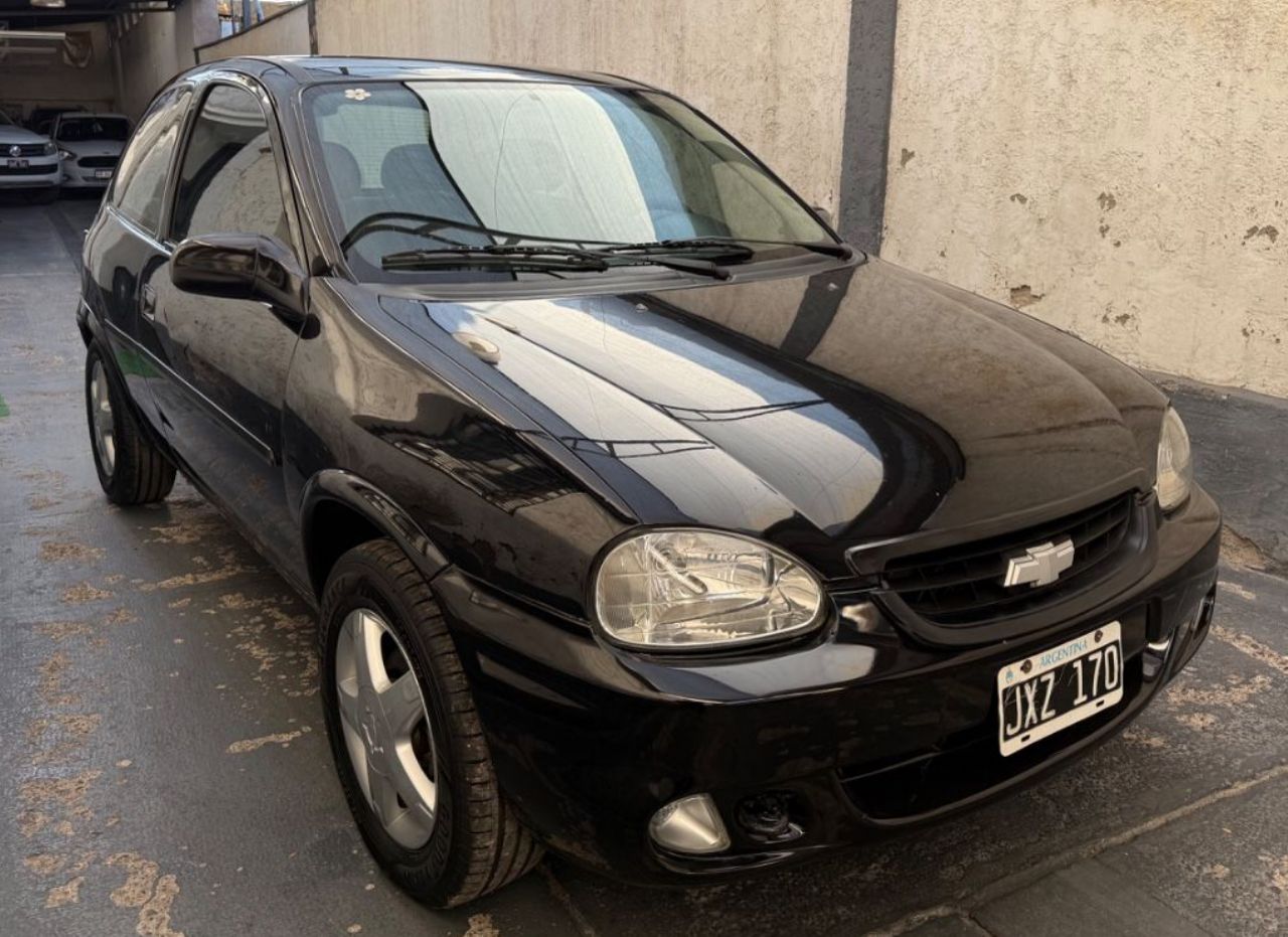 Chevrolet Corsa Usado Financiado en Mendoza, deRuedas