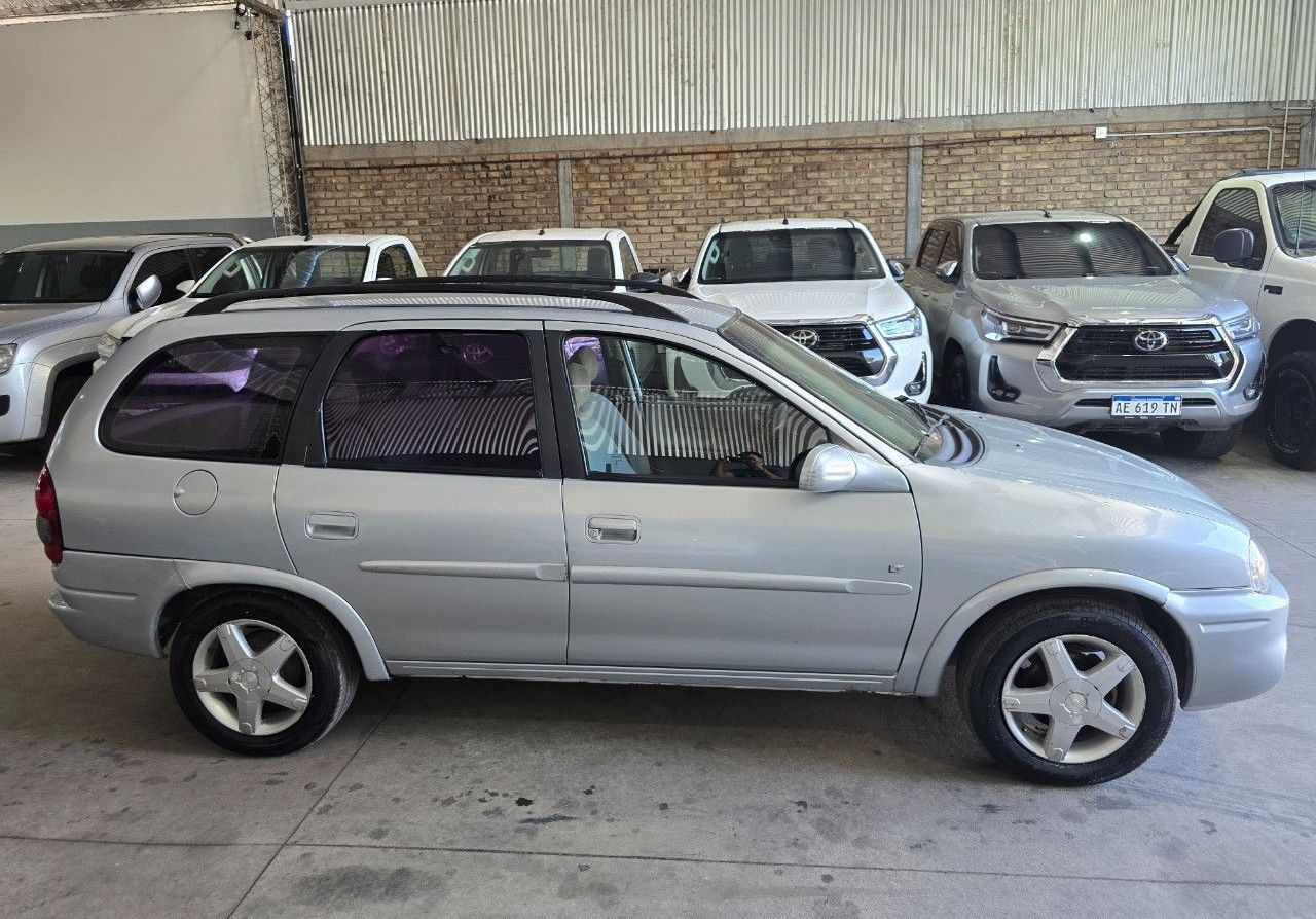 Chevrolet Corsa Usado Financiado en Mendoza, deRuedas