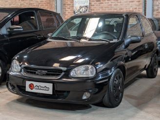 Chevrolet Corsa Usado en Mendoza Financiado