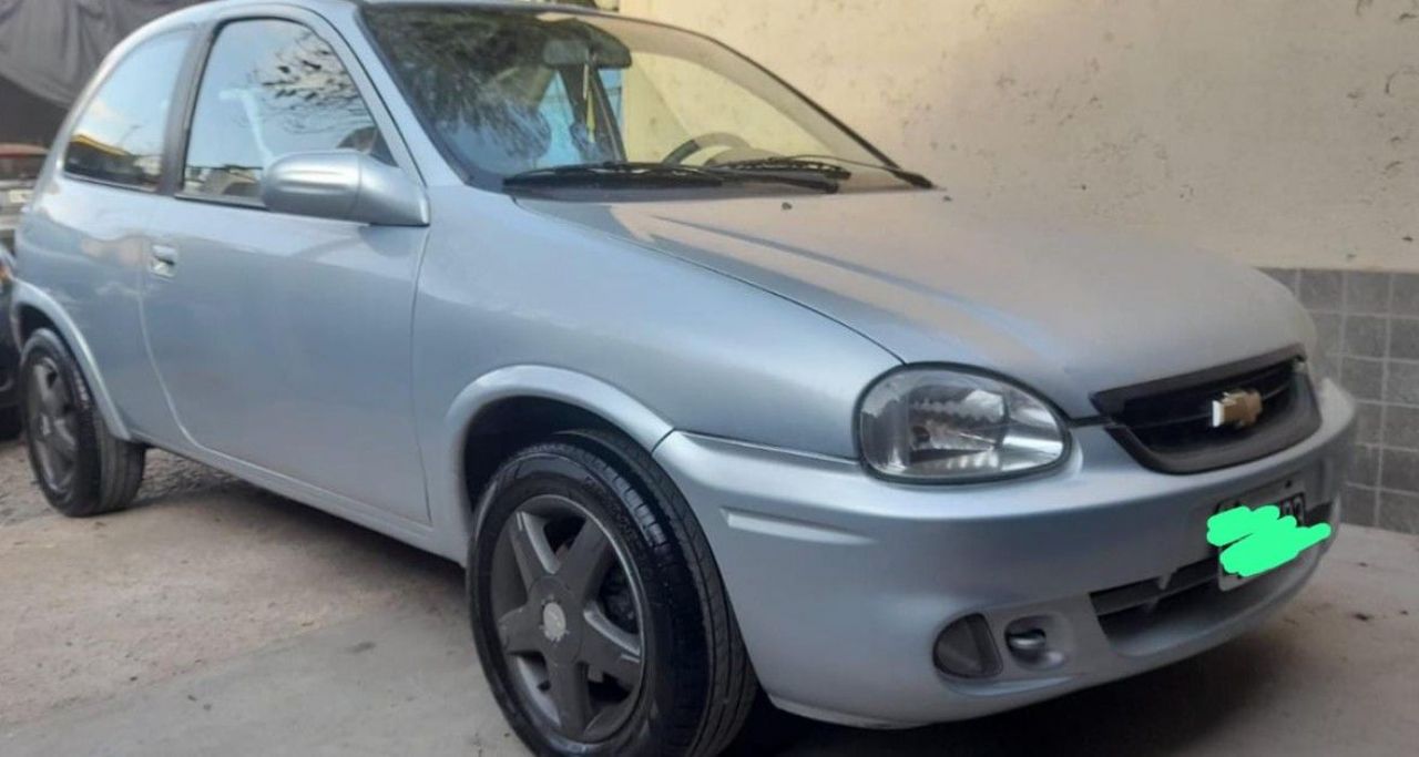 Chevrolet Corsa Usado en Mendoza, deRuedas