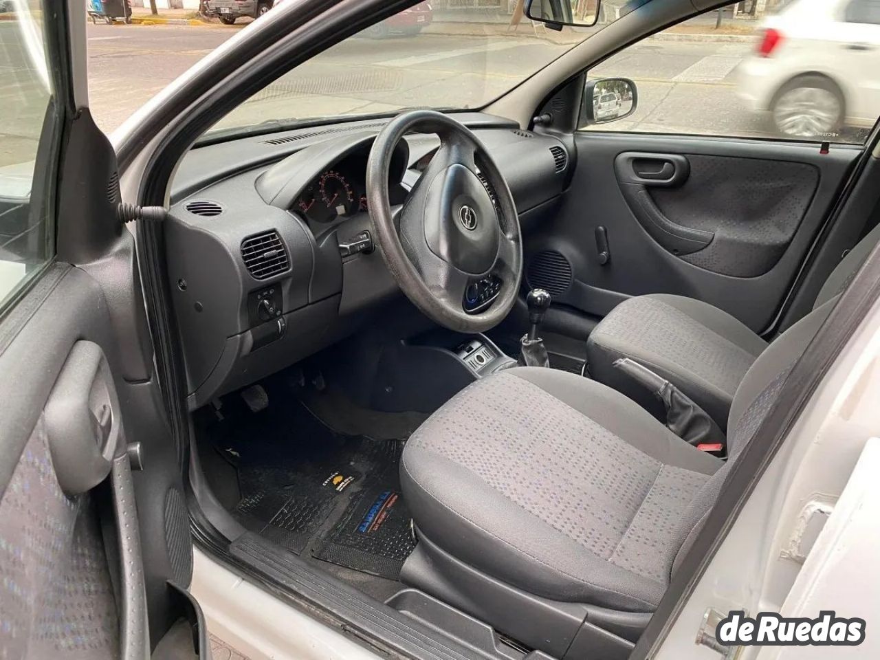 Chevrolet Corsa II Usado en Córdoba, deRuedas