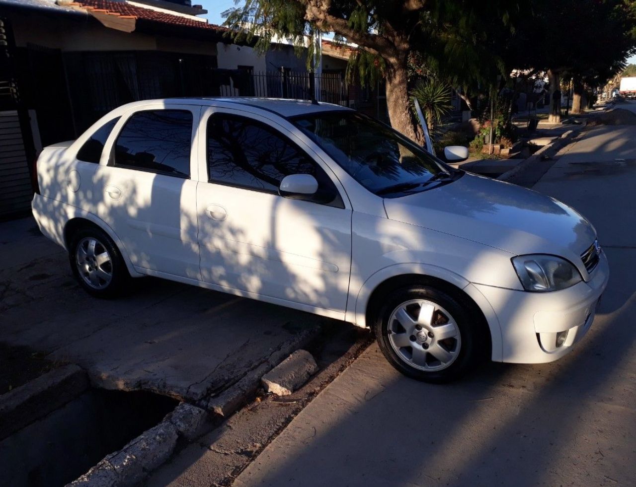 Chevrolet Corsa II Usado en Mendoza, deRuedas