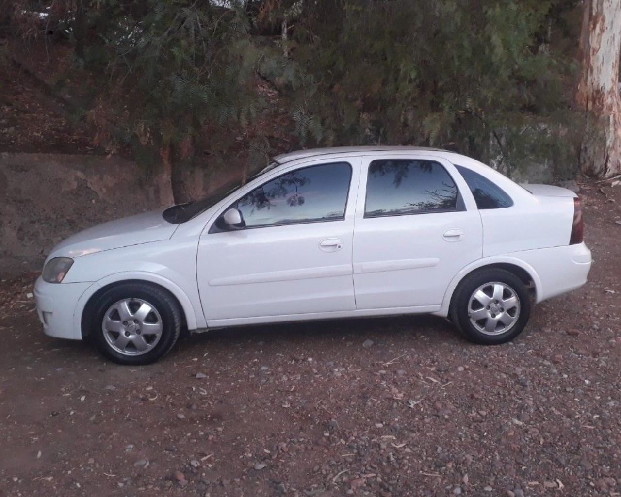Chevrolet Corsa II Usado en Mendoza, deRuedas