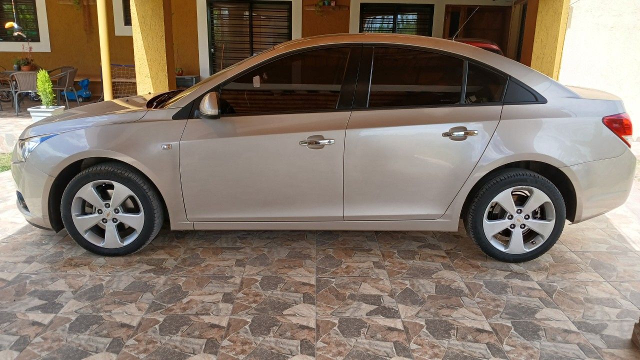 Chevrolet Cruze Usado en Mendoza, deRuedas