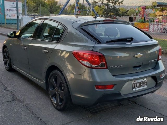 Chevrolet Cruze Usado en Mendoza, deRuedas