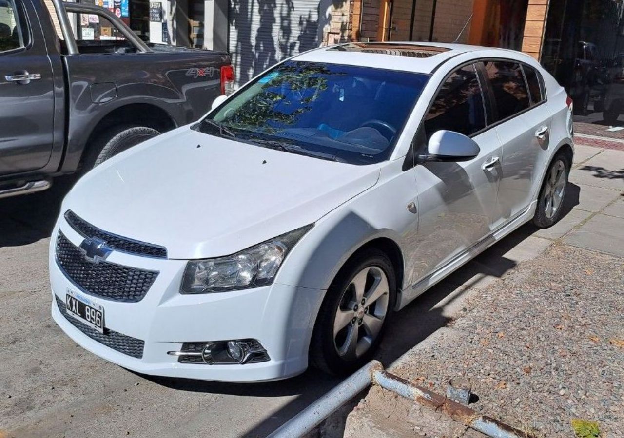 Chevrolet Cruze Usado en Mendoza, deRuedas