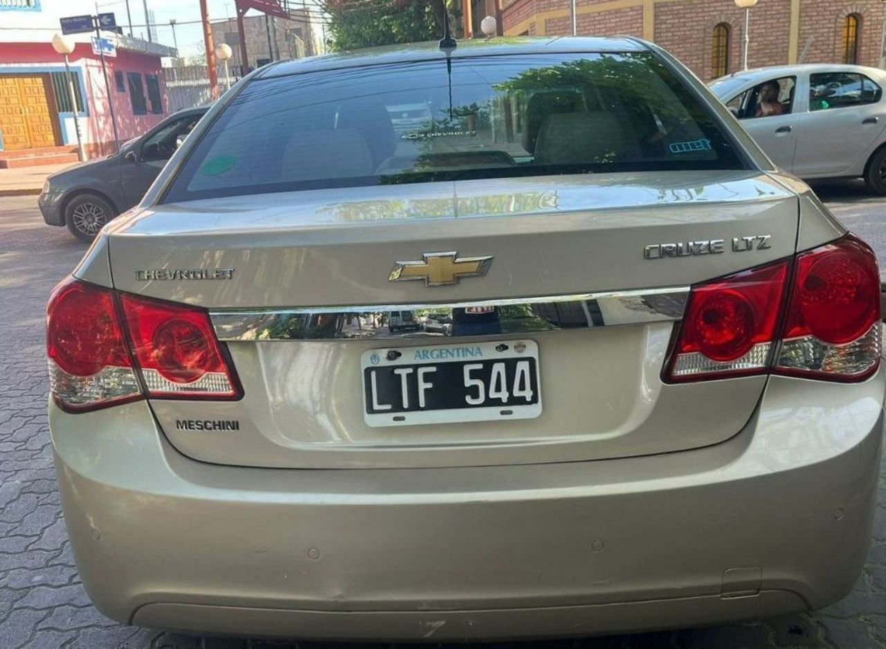 Chevrolet Cruze Usado en Mendoza, deRuedas