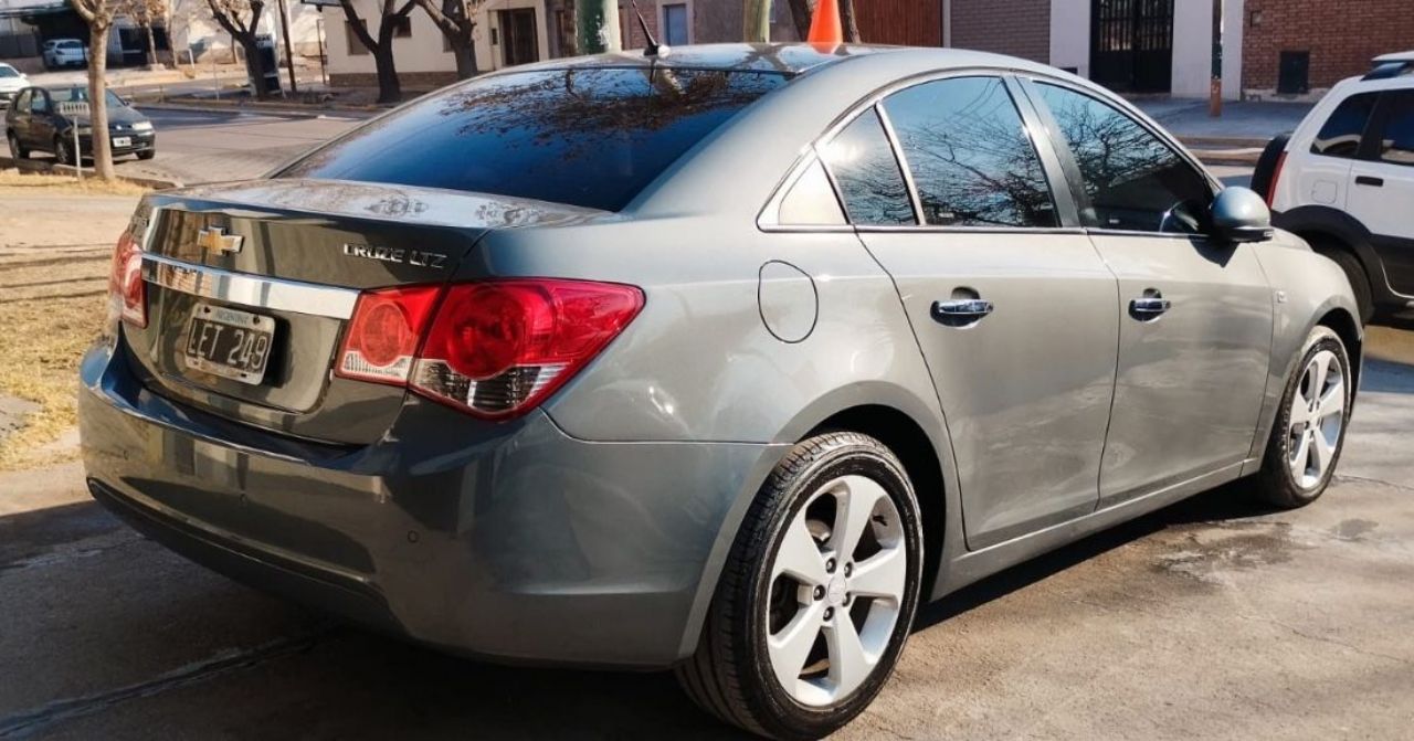 Chevrolet Cruze Usado Financiado en Mendoza, deRuedas