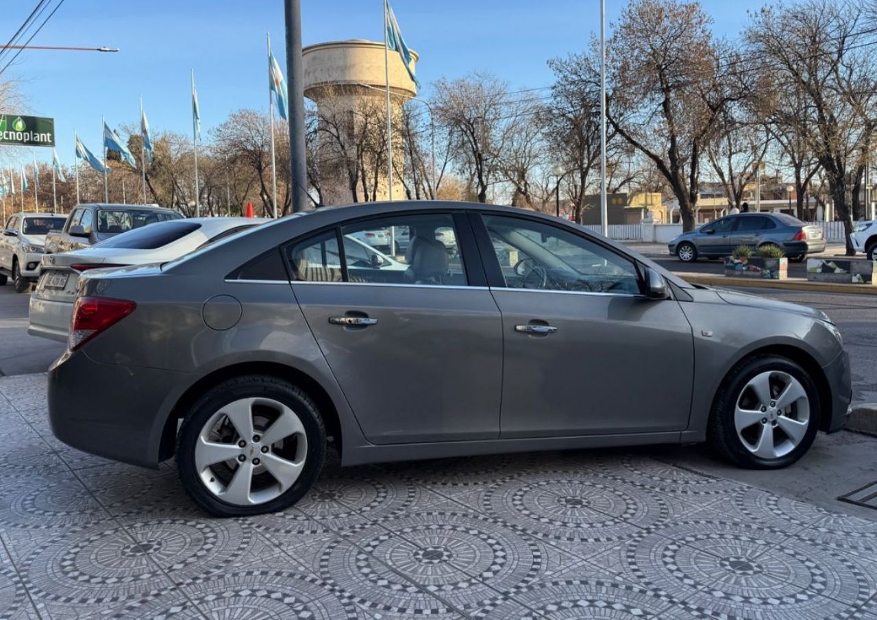 Chevrolet Cruze Usado Financiado en Mendoza, deRuedas
