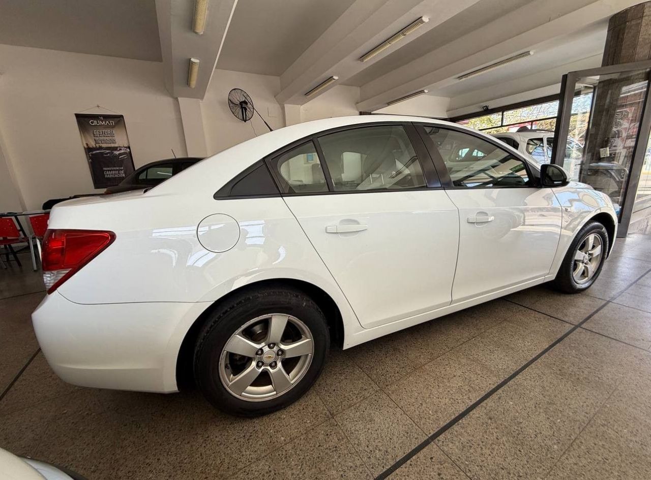 Chevrolet Cruze Usado Financiado en Mendoza, deRuedas