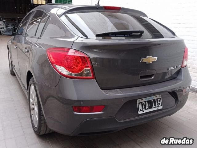 Chevrolet Cruze Usado en Mendoza, deRuedas