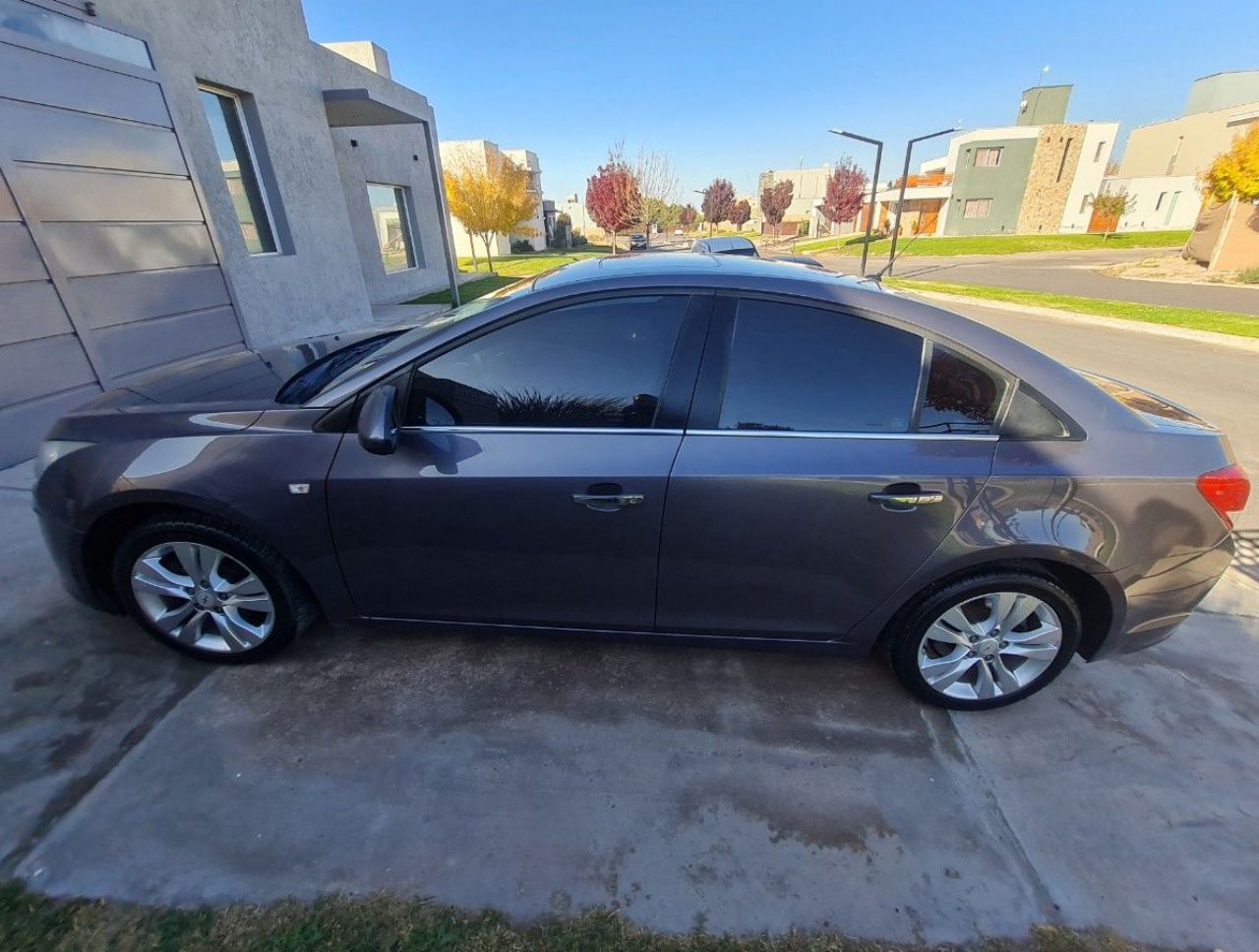 Chevrolet Cruze Usado en Mendoza, deRuedas