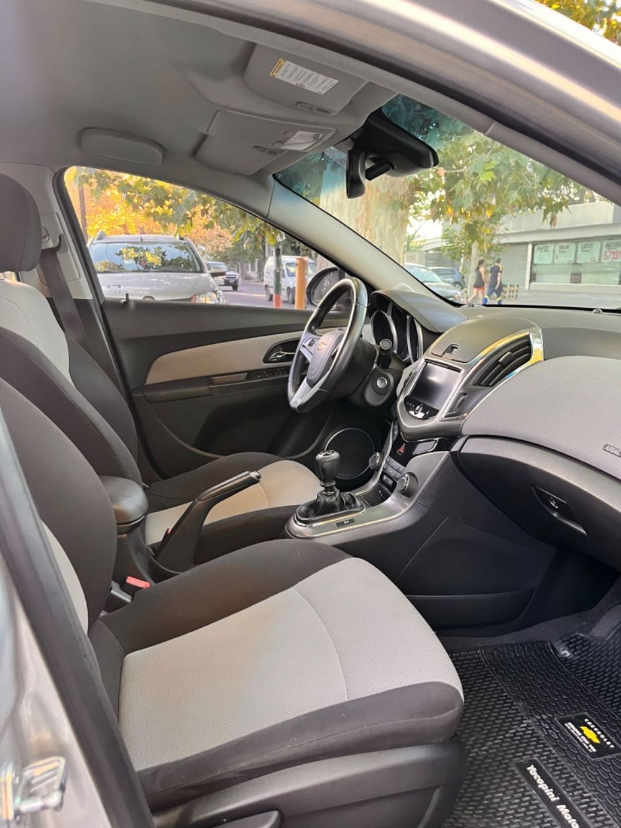 Chevrolet Cruze Usado en Mendoza, deRuedas