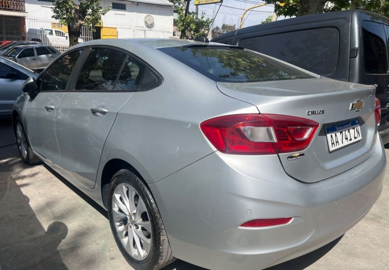Chevrolet Cruze Usado en Mendoza, deRuedas