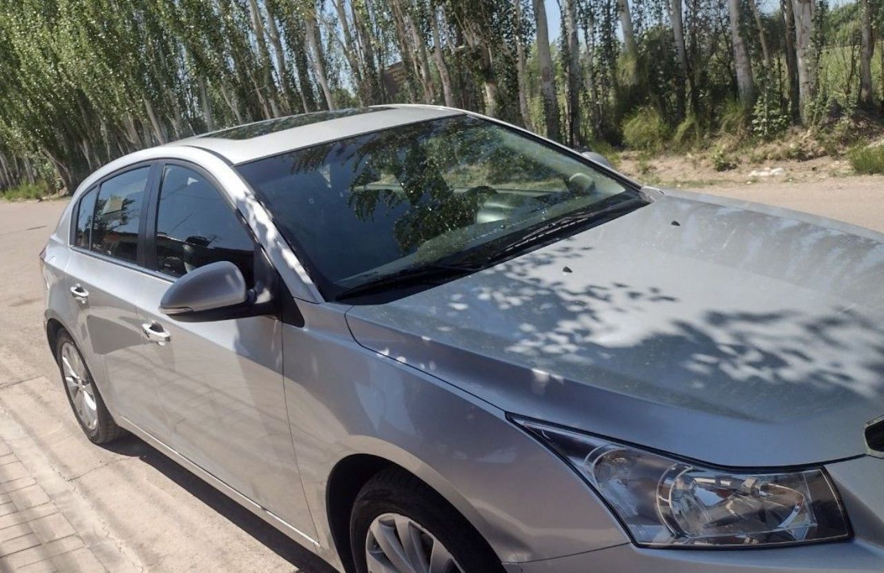 Chevrolet Cruze Usado en Mendoza, deRuedas