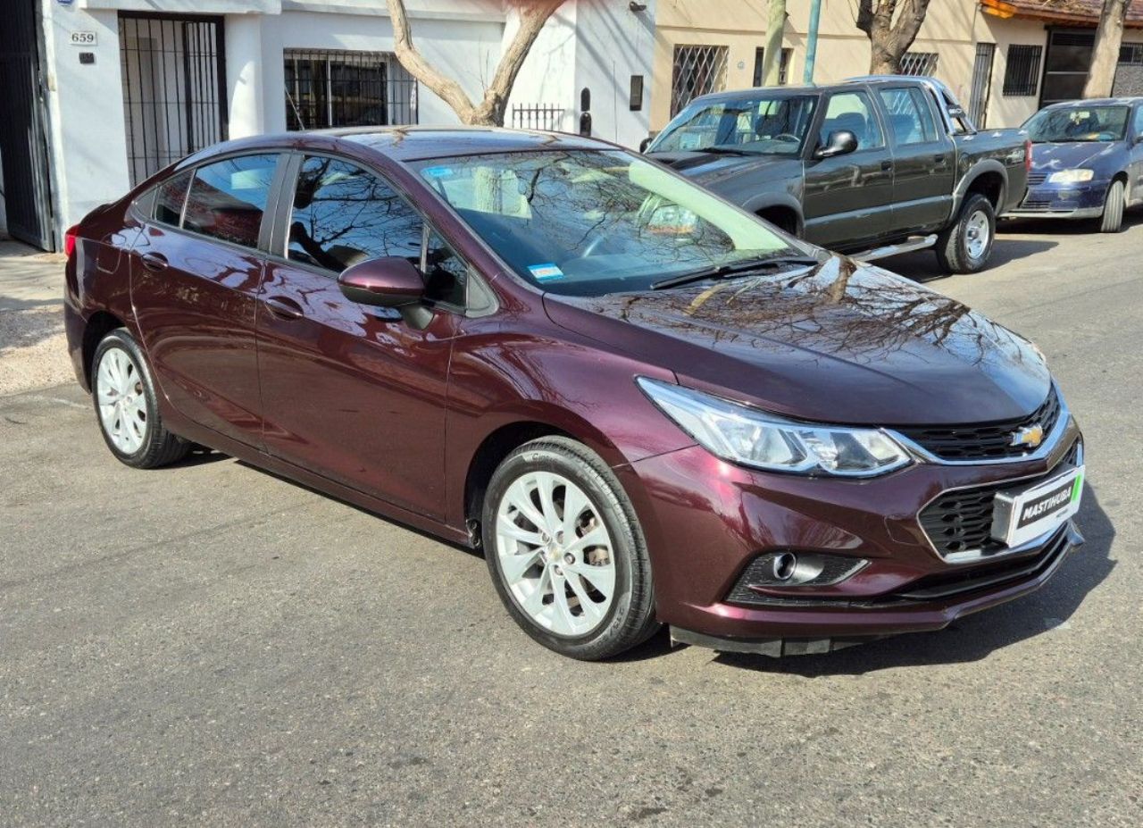 Chevrolet Cruze Usado en Mendoza, deRuedas