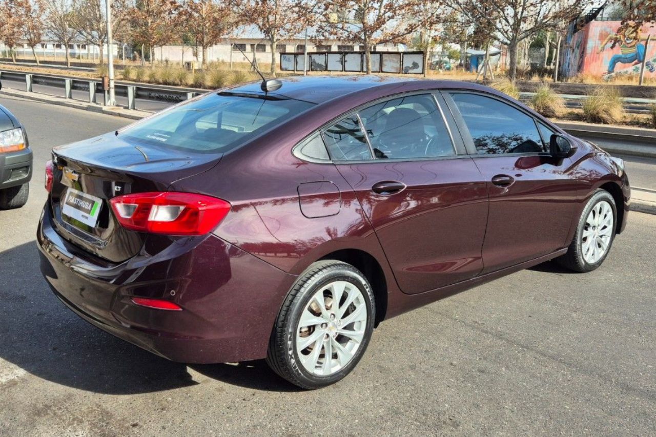Chevrolet Cruze Usado en Mendoza, deRuedas