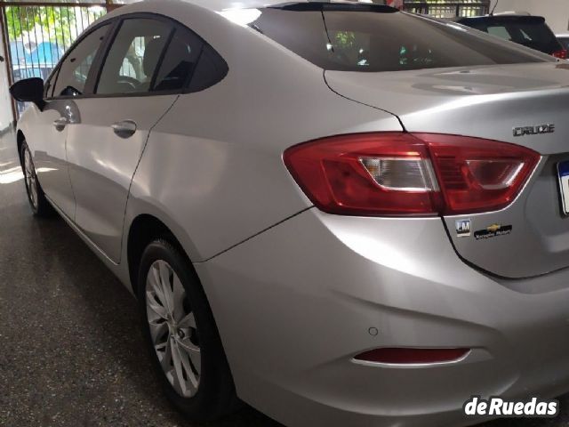 Chevrolet Cruze Usado en Mendoza, deRuedas