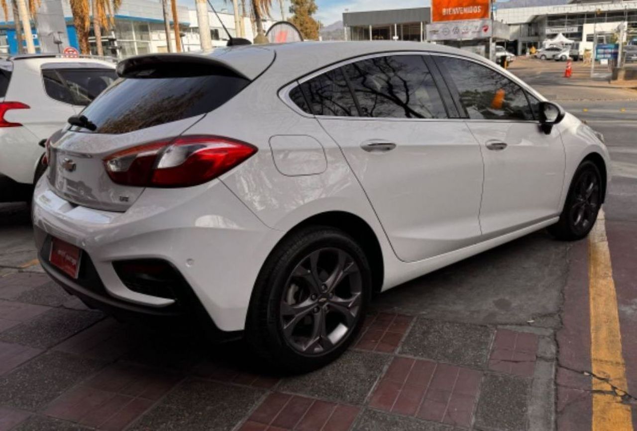 Chevrolet Cruze Usado en Mendoza, deRuedas