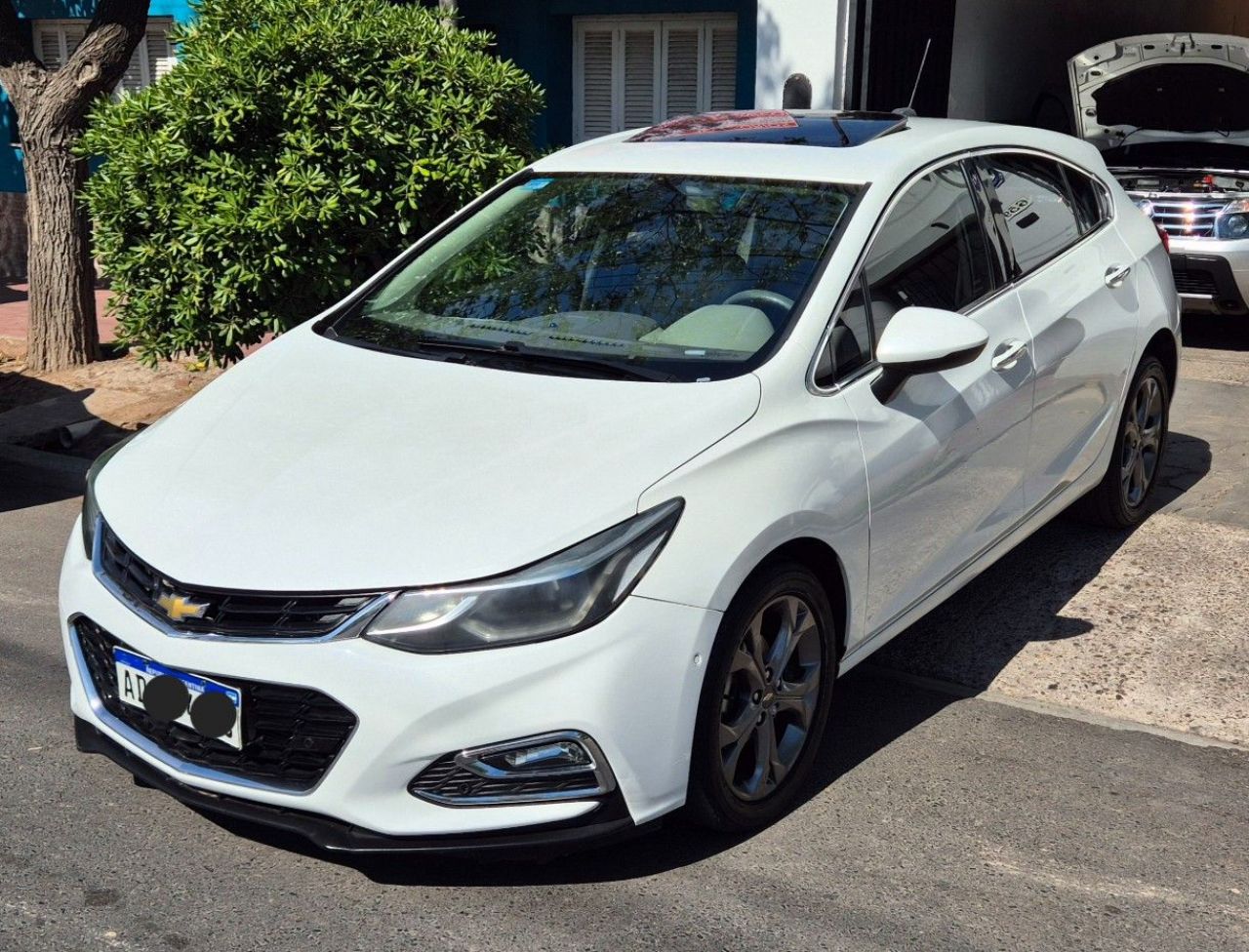 Chevrolet Cruze Usado en Mendoza, deRuedas