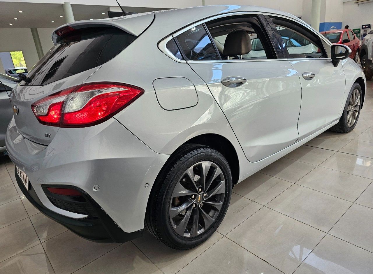 Chevrolet Cruze Usado en Mendoza, deRuedas