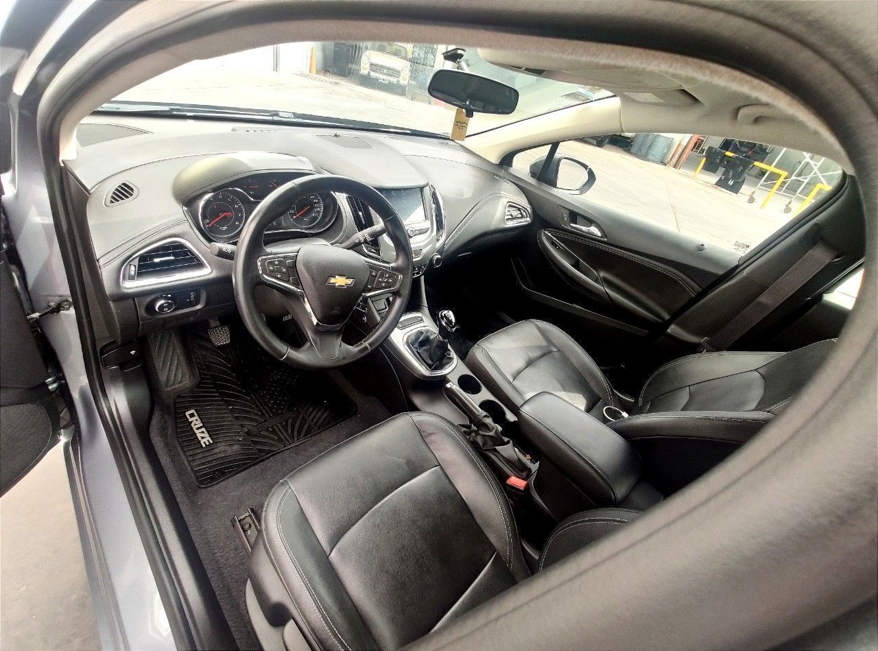 Chevrolet Cruze Usado en Mendoza, deRuedas