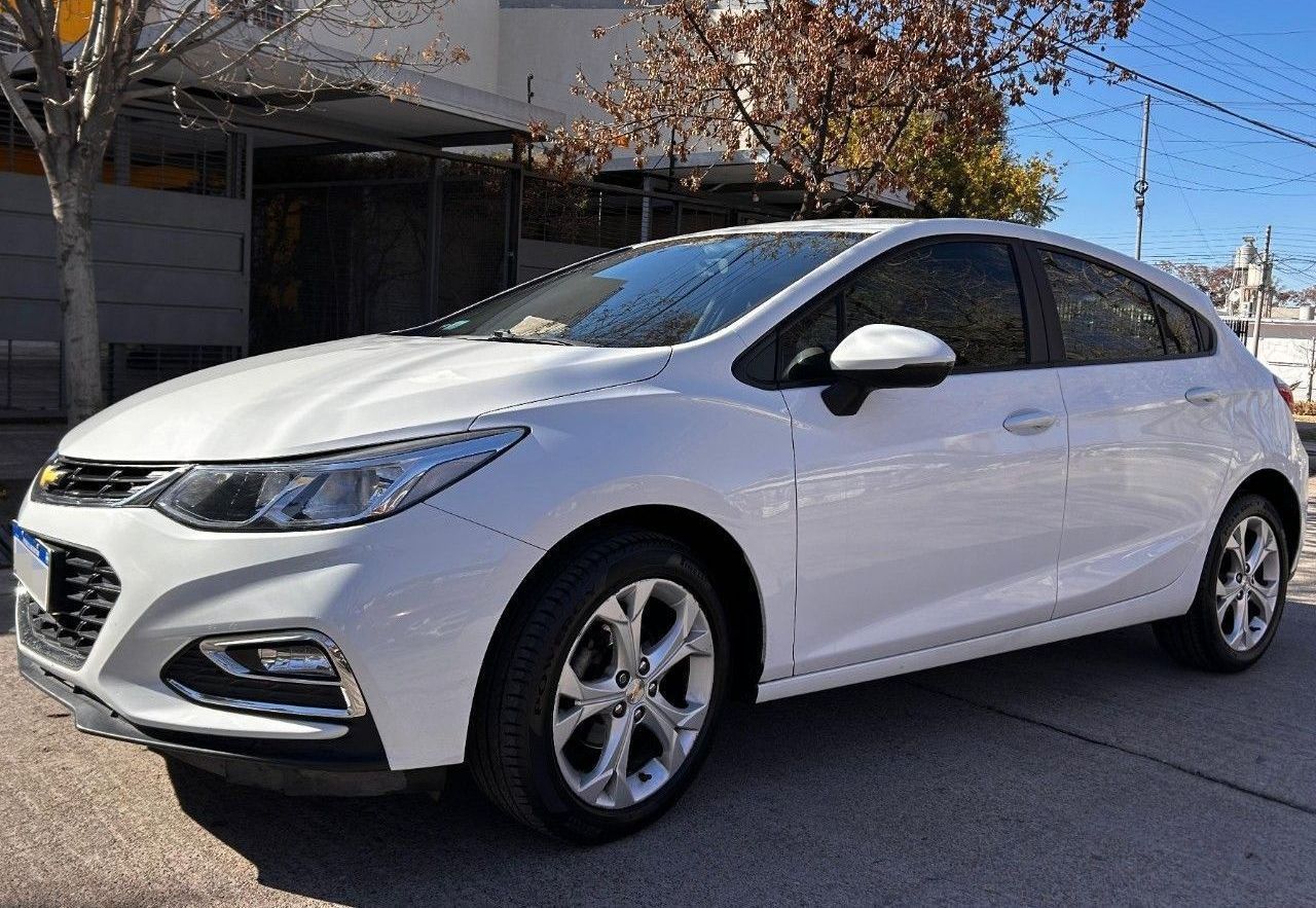 Chevrolet Cruze Usado en Mendoza, deRuedas