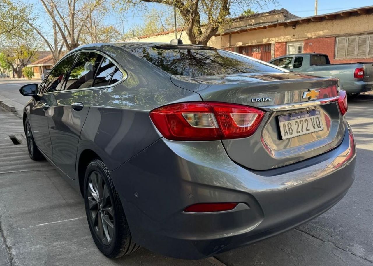 Chevrolet Cruze Usado en Mendoza, deRuedas