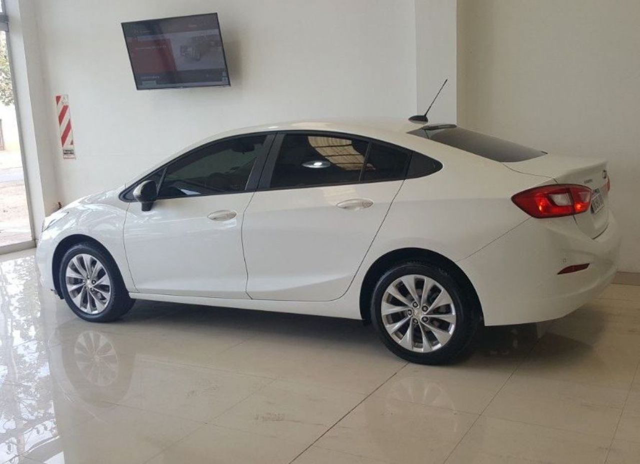 Chevrolet Cruze Usado en Mendoza, deRuedas