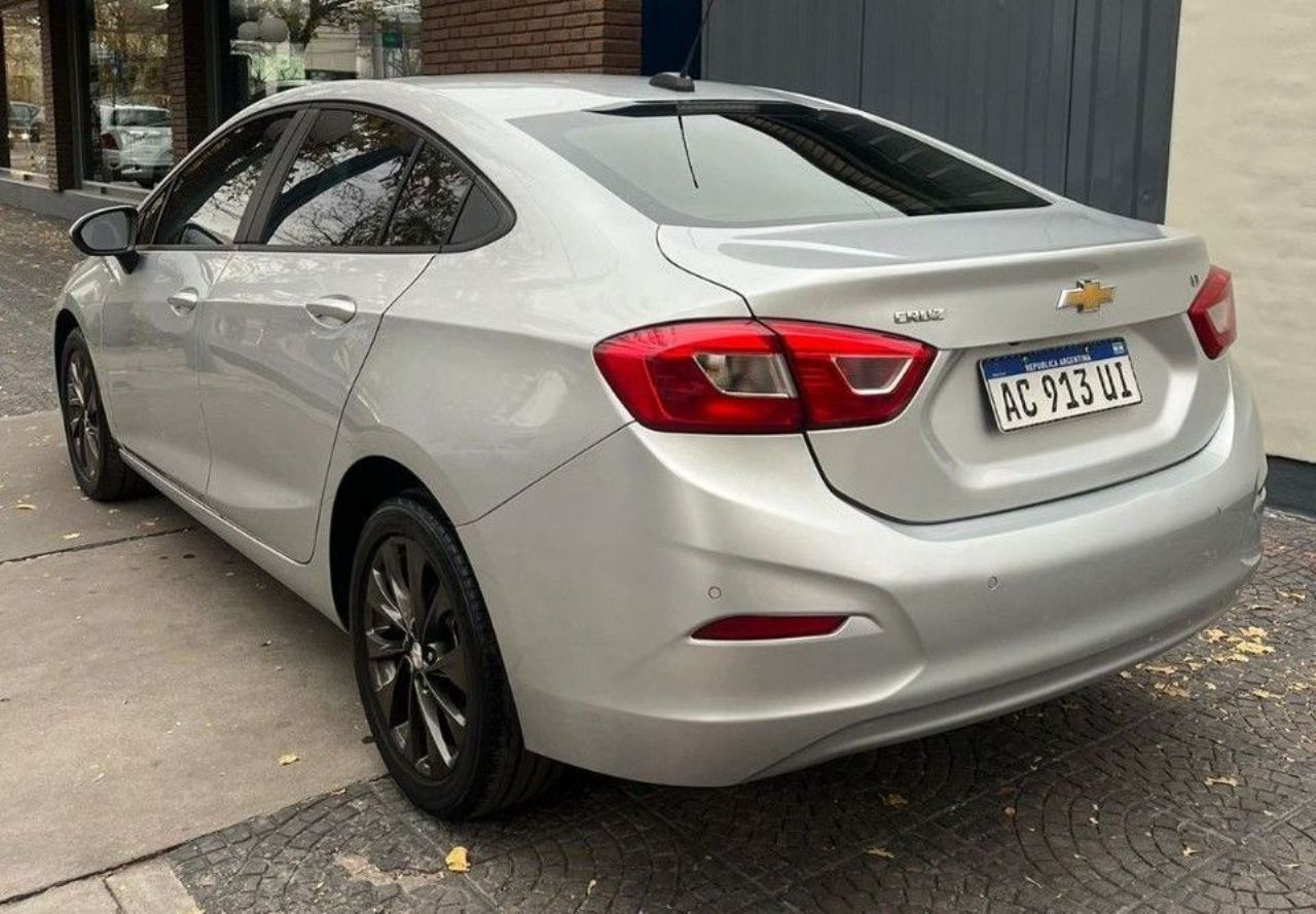 Chevrolet Cruze Usado en Mendoza, deRuedas