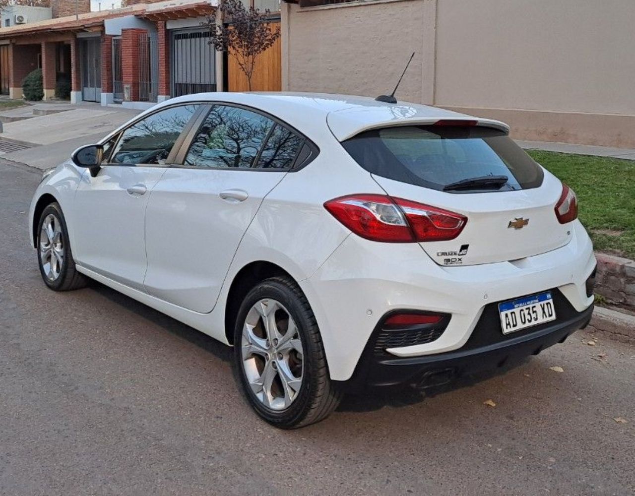 Chevrolet Cruze Usado en Mendoza, deRuedas