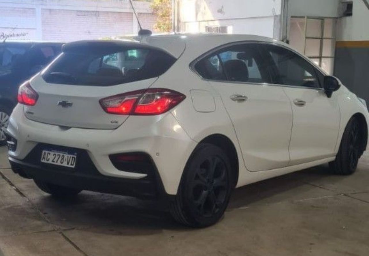 Chevrolet Cruze Usado en Mendoza, deRuedas