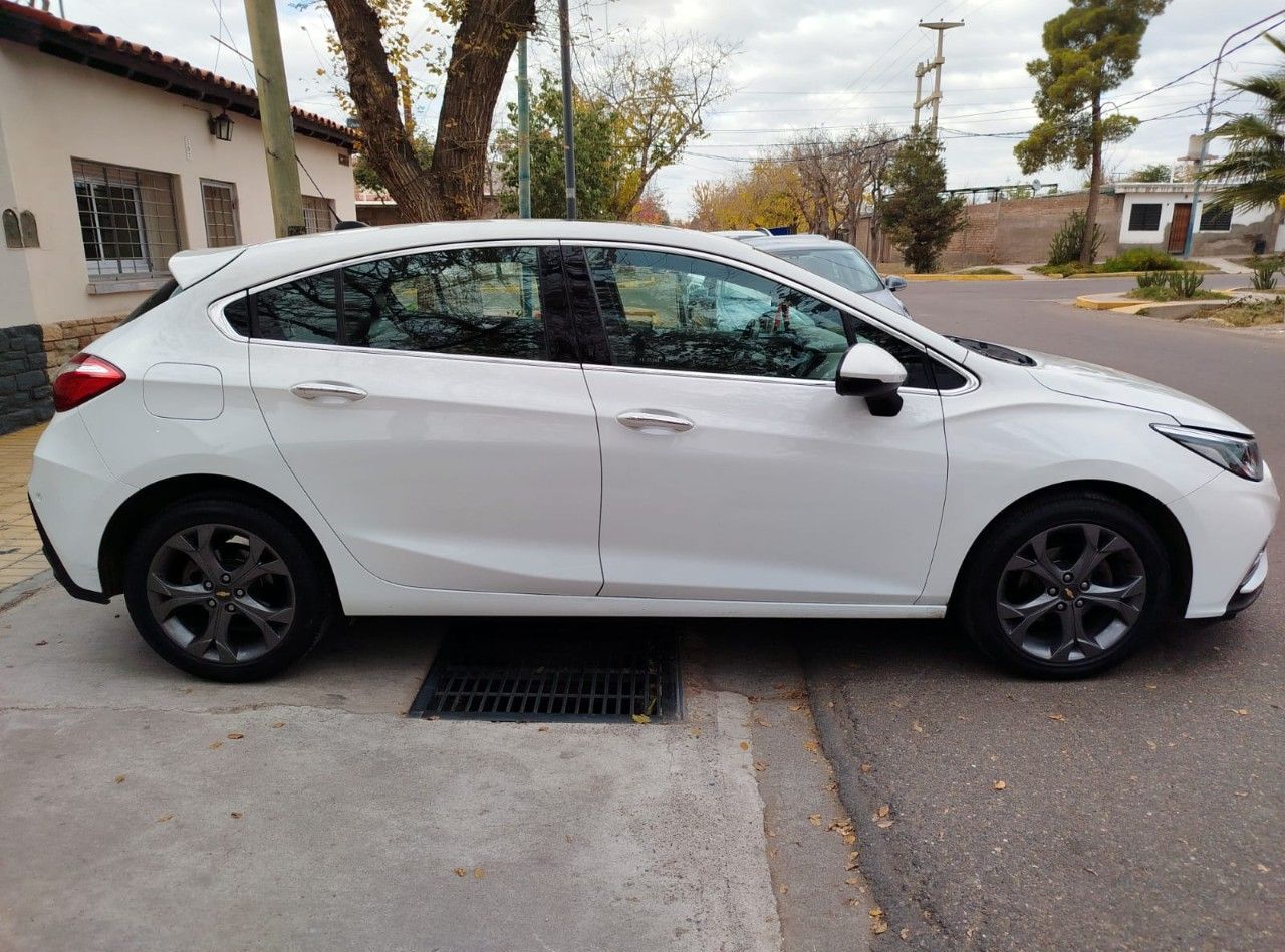 Chevrolet Cruze Usado en Mendoza, deRuedas
