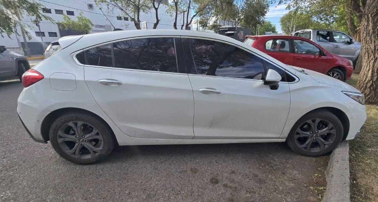 Chevrolet Cruze Usado en Neuquén, deRuedas