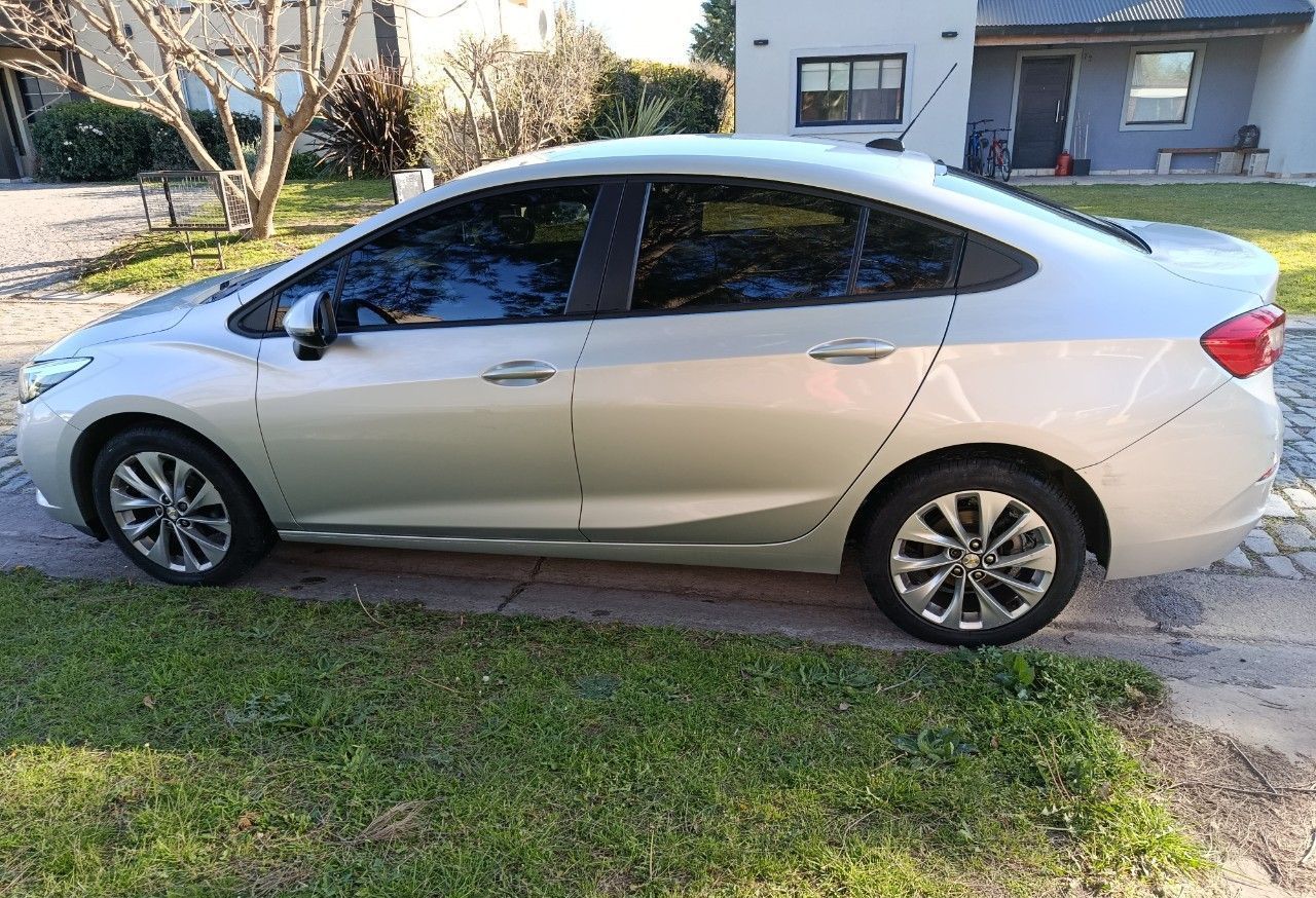 Chevrolet Cruze Usado en Buenos Aires, deRuedas