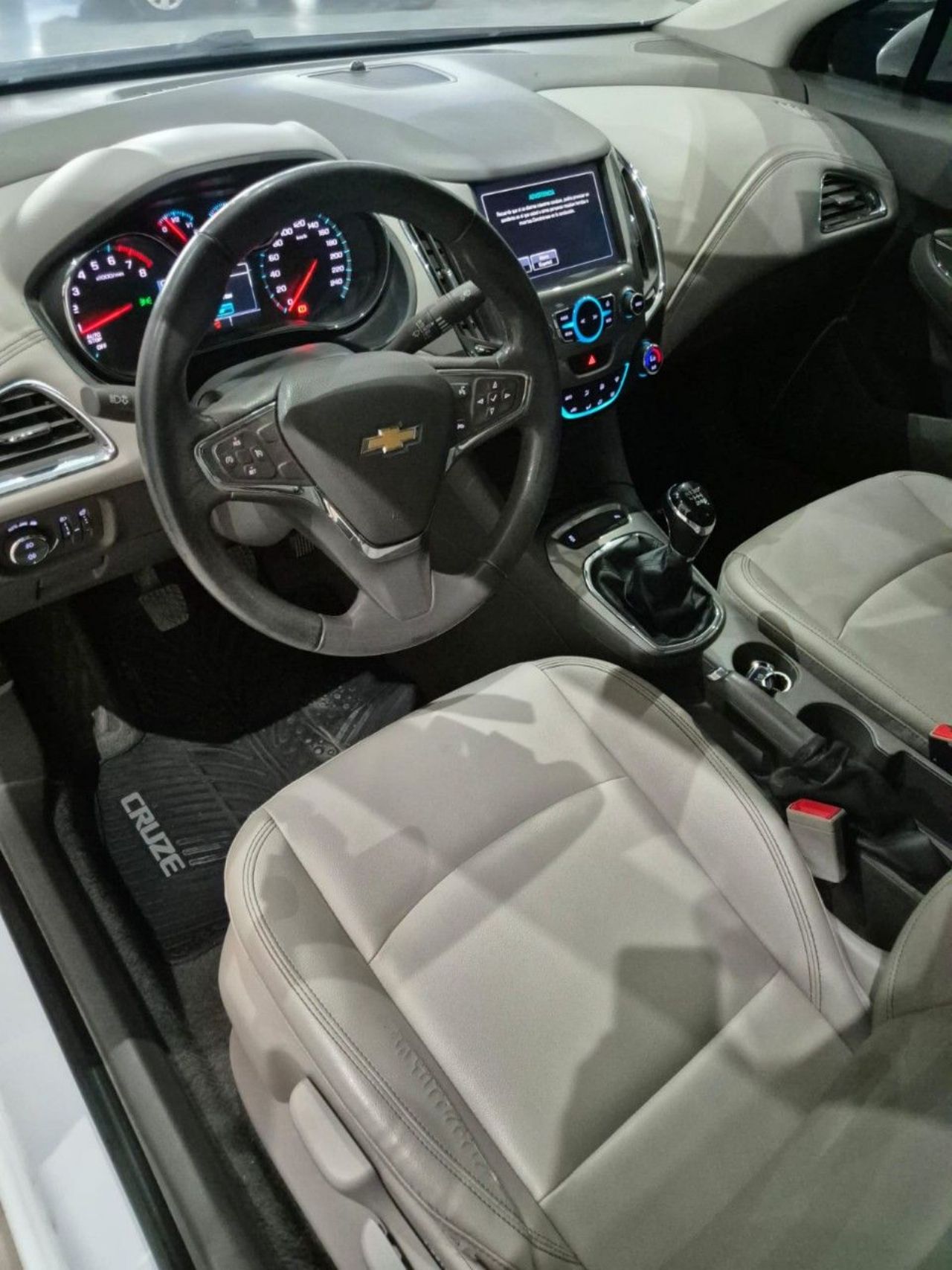 Chevrolet Cruze Usado en Mendoza, deRuedas